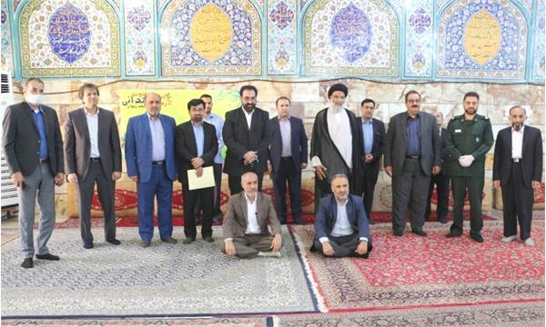 مدیر کل تعاون، کار و رفاه اجتماعی خوزستان در دیدار با نماینده ولی فقیه در استان: ارائه آمار به درد مردم‌ نمی خورد؛ تغییرات باید در زندگی مردم محسوس باشد