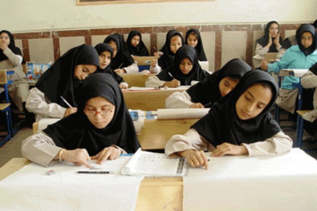 ۲۴۰۰ مجوز استخدام نیروی مشاور در آموزش و پرورش