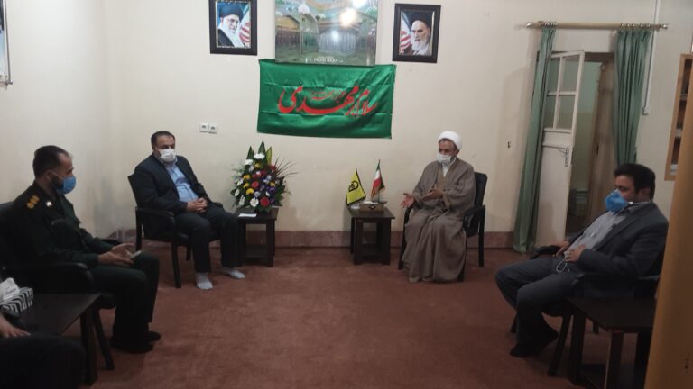 دیدار فرماندار و اعضاء شورای تامین مسجدسلیمان با حجت الاسلام امینی امام جمعه این شهرستان
