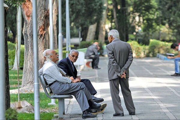 حقوق و مزایای بازنشستگان تامین‌اجتماعی بدون تاخیر پرداخت خواهد شد/ پایه حقوق بازنشستگان با اجرای همسان‌سازی چقدر افزایش می‌یابد؟
