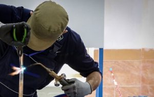 معاون آموزش متوسطه اداره‌کل آموزش و پرورش خوزستان:خوزستان در رتبه نخست رشد تعداد دانش‌آموزان فنی