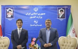 دیدار شهردار اهواز با سفیر ژاپن/شهردار اهواز مطرح کرد:آماده حضور سرمایه‌گذاران ژاپنی در اهواز هستیم