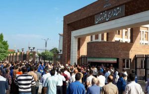 مدیران گروه ملی فولاد در خصوص ٣۶٧ میلیارد تومان دریافتی سود این شرکت از فولاد اکسین طی ۴ ماه گذشته شفاف سازی نمایند