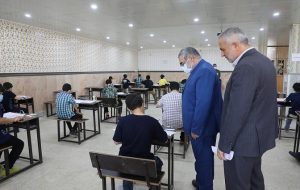 بازدید سرپرست اداره کل آموزش و پرورش خوزستان از آزمون ورودی مدارس استعدادهای درخشان
