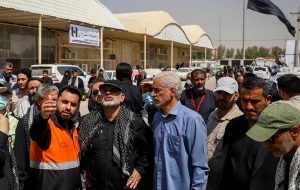 بازدید وزیر کشور از پایانه مسافربری برون استانی مرز شلمچه