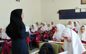 انتخاب ۱۵ معلم نمونه در خوزستان